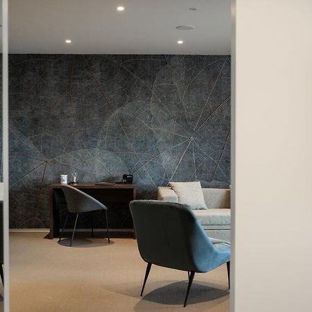 Elitis House - Suite & Spa Nova Milanese エクステリア 写真